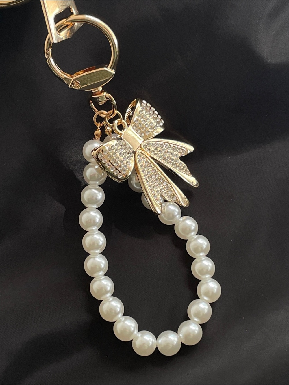 Coquette Pearl Bow Bag Charm Keychain Gold Tone Rhinestone Purse Accessory
